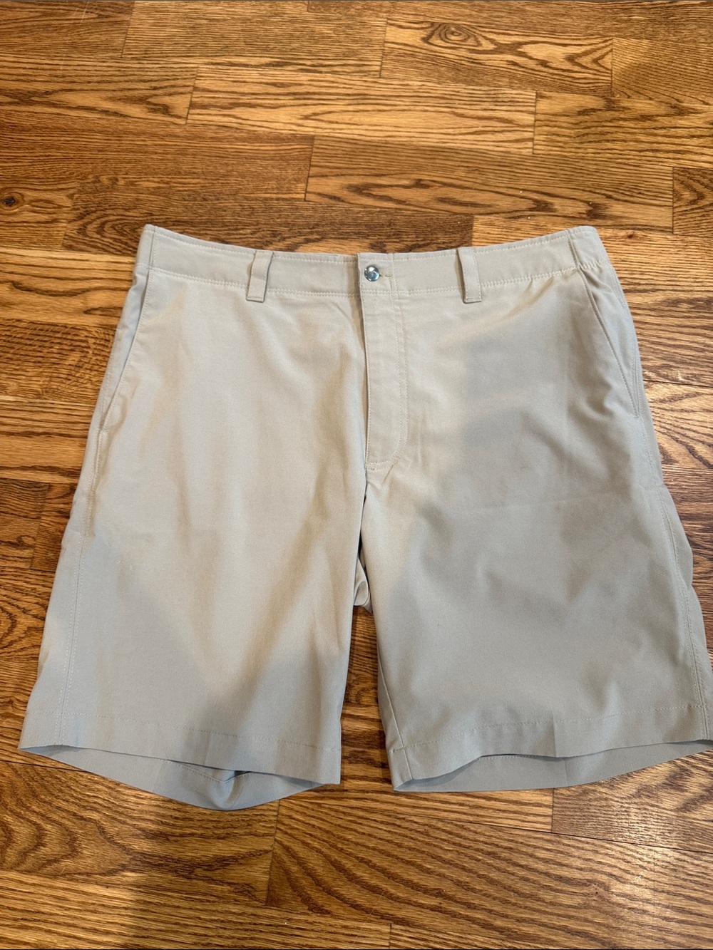 Callaway Men's Flat-Front Golf Shorts - Light Khaki